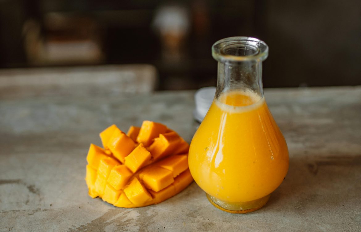 The Global Delight of Mango: Classic Drinks and Desserts from Around the World